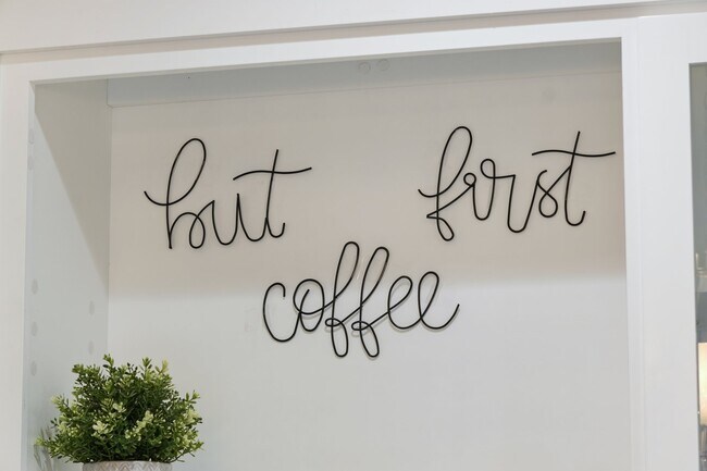 Building Photo - 2994 39th St