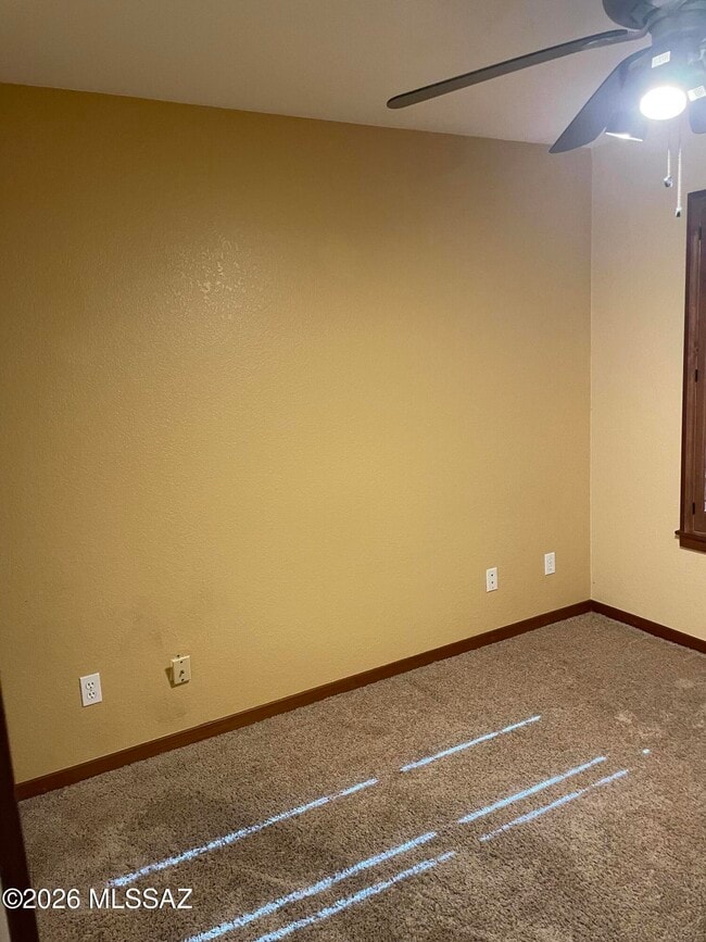 Building Photo - 9175 N Palm Brook Dr