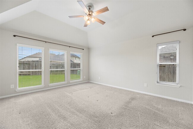 Building Photo - 31222 Pinebrook Falls Ln
