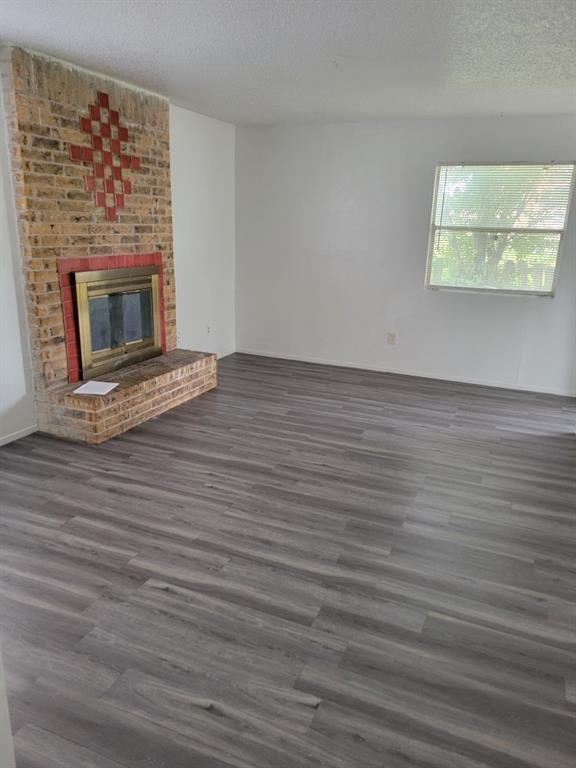 Building Photo - 8404 Riverstone Dr