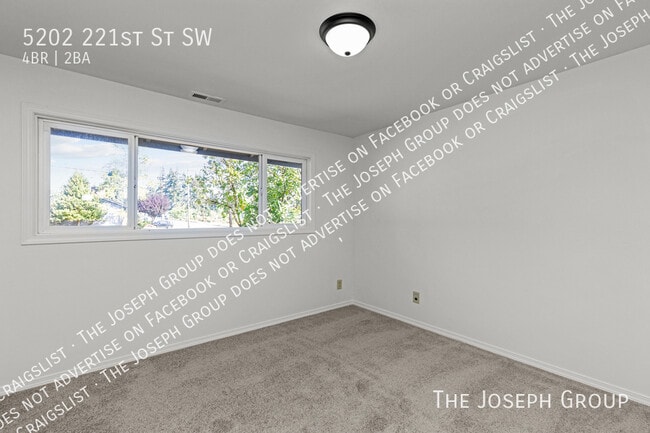Building Photo - 5202 221st St SW