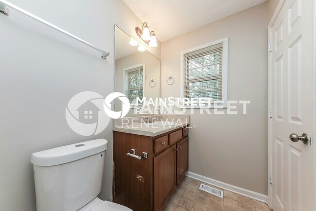 Building Photo - 2 Bedroom Pet-Friendly Home in Cartersville, GA with Main Street Renewal