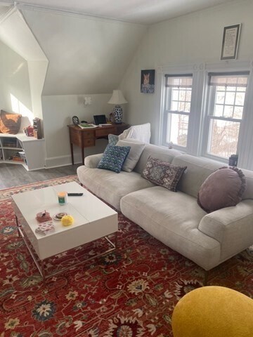 Primary Photo - 125 Adams St