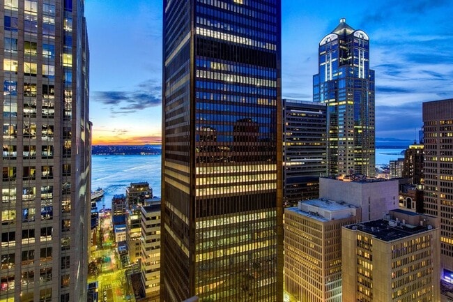 Building Photo - 5th and Madison Condominiums ~ Downtown Seattle