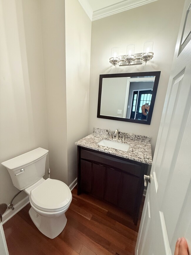 Building Photo - 308 Glen Leven Ct