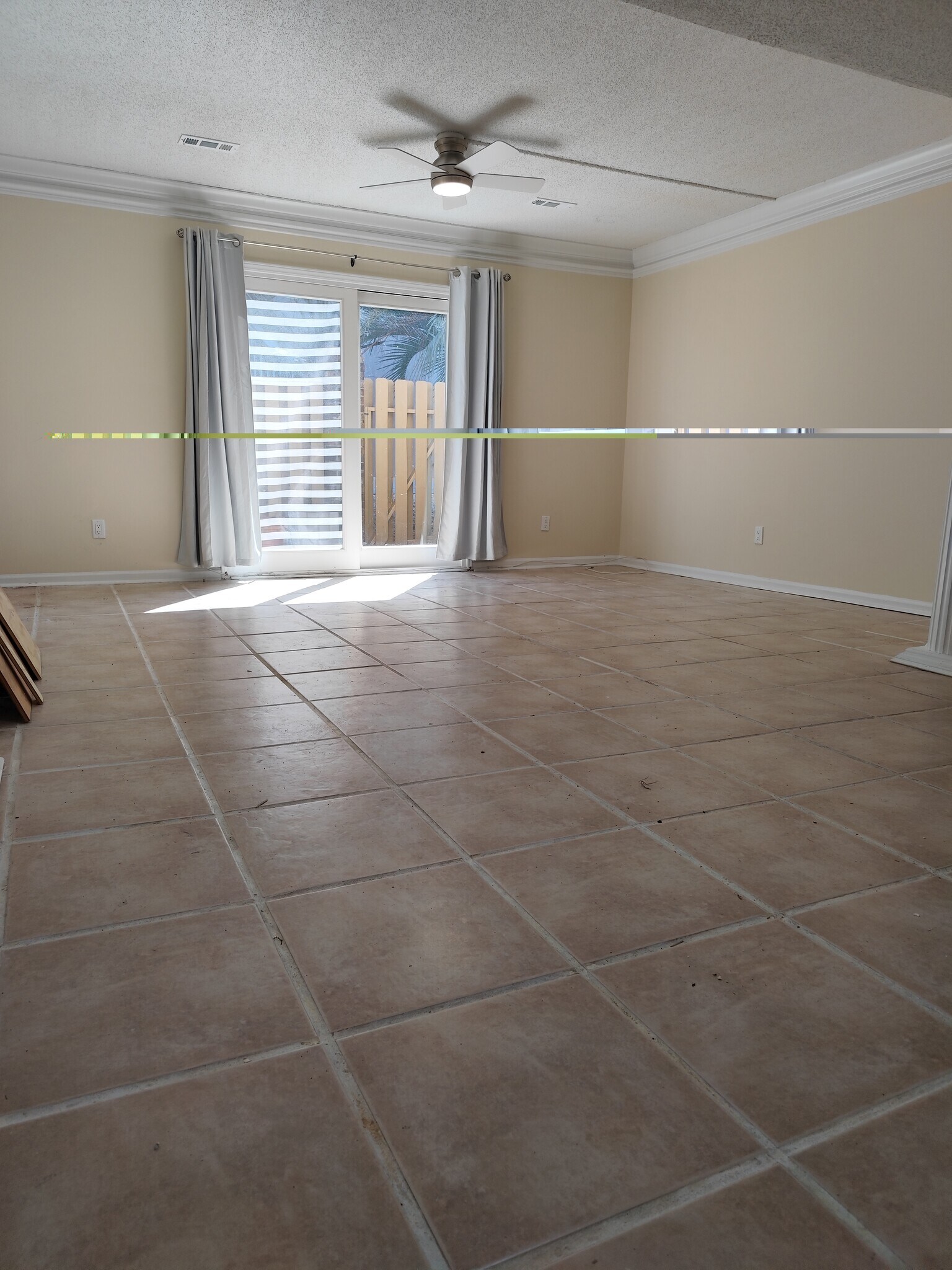 Building Photo - 306 76th Ave N