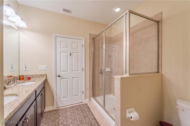 Building Photo - 8540 Violeta St