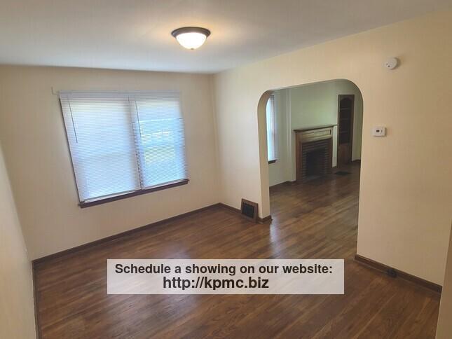 Building Photo - 2937 Oaklawn St