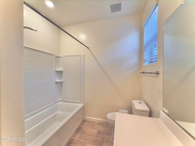 Building Photo - 4040 E Hoot Owl Trail