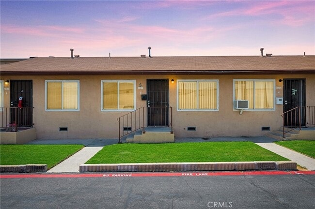 Primary Photo - 16102 Cornuta Ave