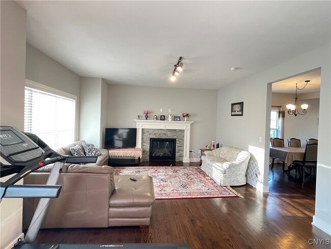 Building Photo - 4481 Southwood Heights Dr
