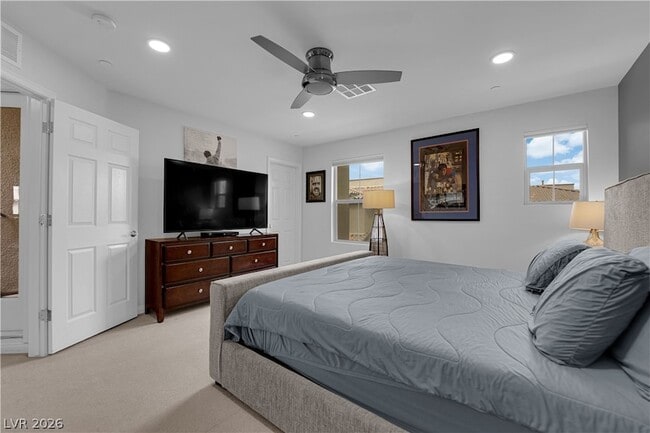 Building Photo - 160 Lomita Heights Dr