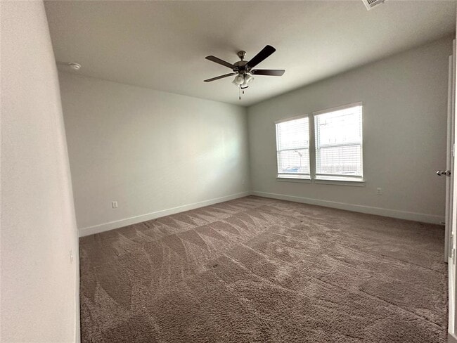 Building Photo - 10309 Forest Grove Dr
