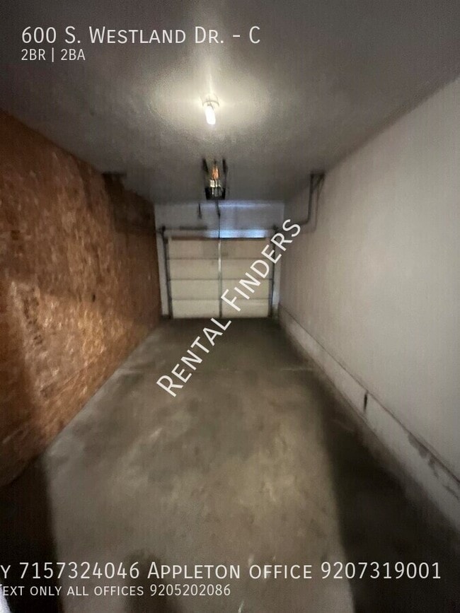 Building Photo - 600 S Westland Dr