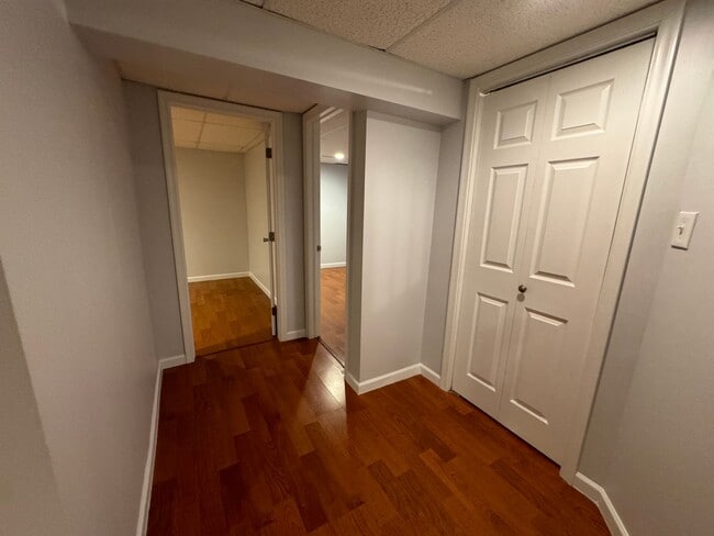 Building Photo - THREE BEDROOM  w Finished Basement- PARKLA...