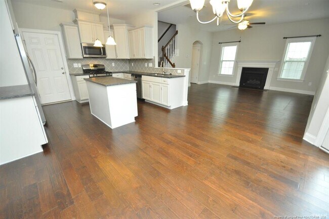 Building Photo - 1107 Summer Meadow Dr