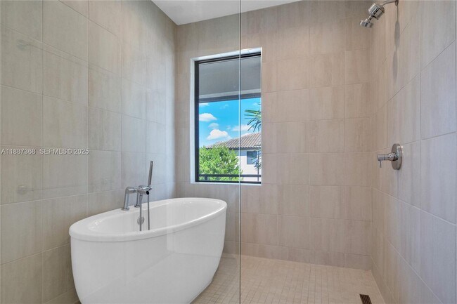 Building Photo - 8217 NW 46th St