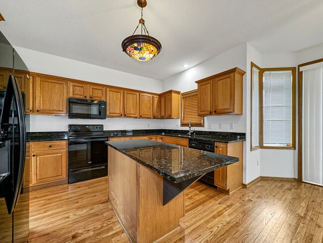 Building Photo - 3510 Rose Ave