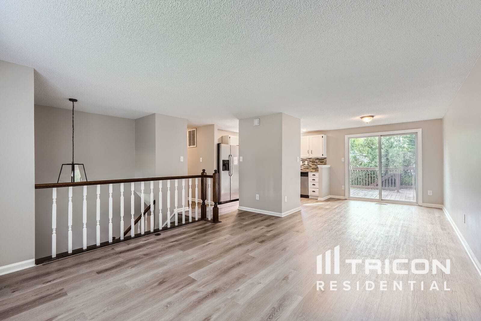 Building Photo - 5934 Sunrise Ct