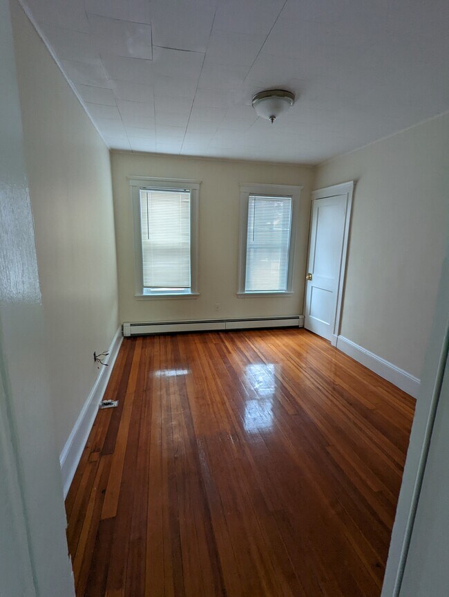 Building Photo - 15 Egerton Rd