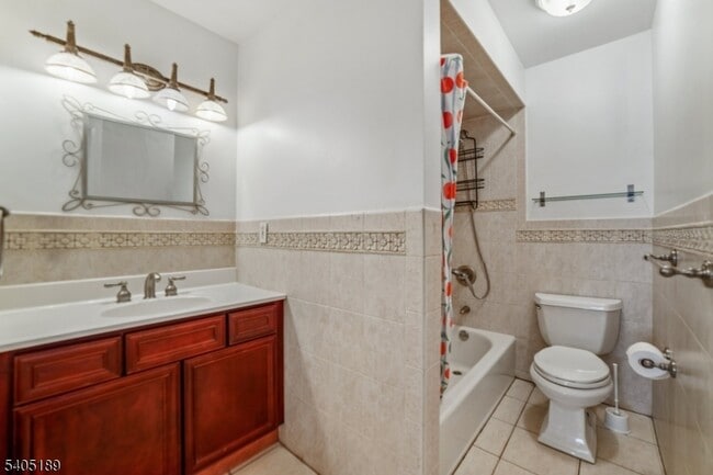 Building Photo - 30 Sanford Ave