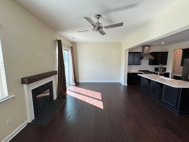 Building Photo - 5722 Lachlan Hill Ln