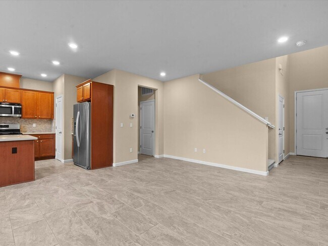 Building Photo - 760 Sarcinella Ct