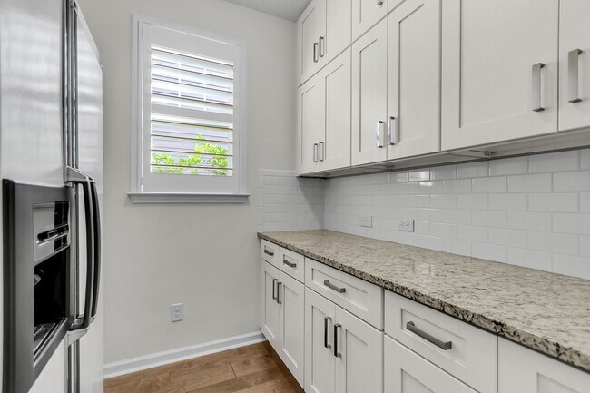 Building Photo - 4 Bed 3 Bath on Tepal - NEW