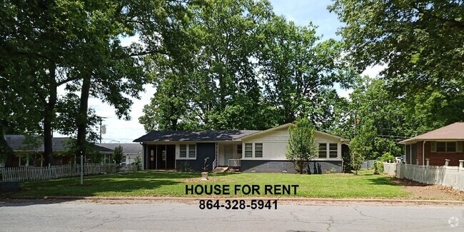 Building Photo - 109 Tanglewood Dr