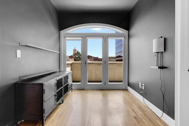 Building Photo - $3,095.00, stunning 2-bedroom, 2-bathroom ...