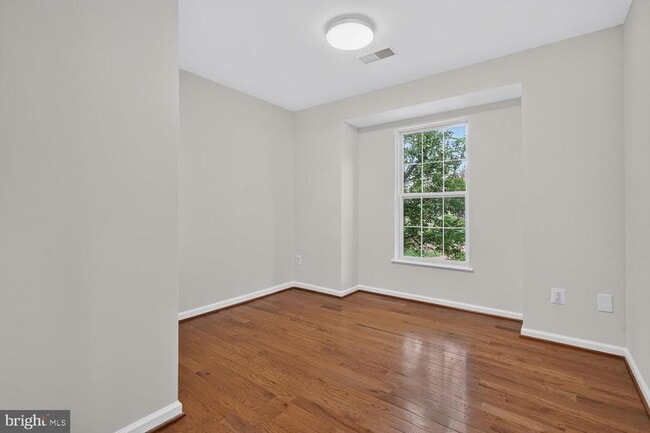 Building Photo - 20490 Ashley Terrace