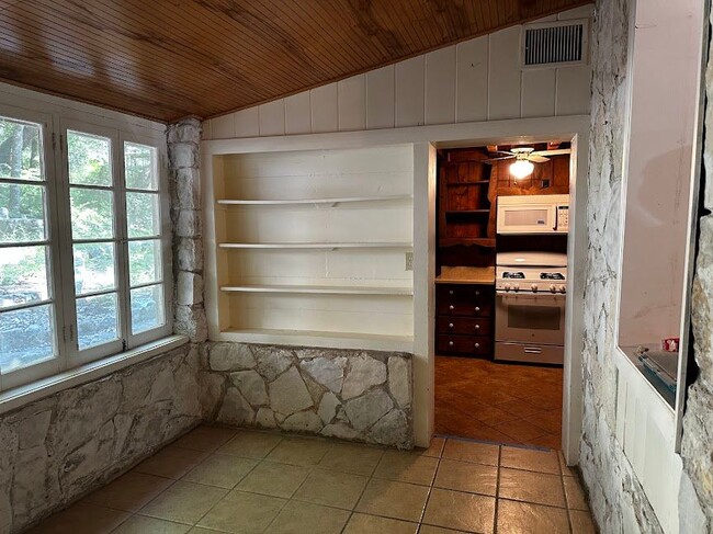 Building Photo - 19614 Grey Forest Dr