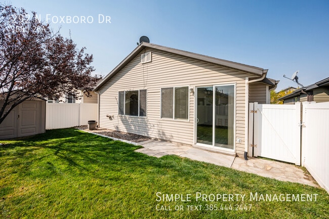 Building Photo - 292 Foxboro Dr