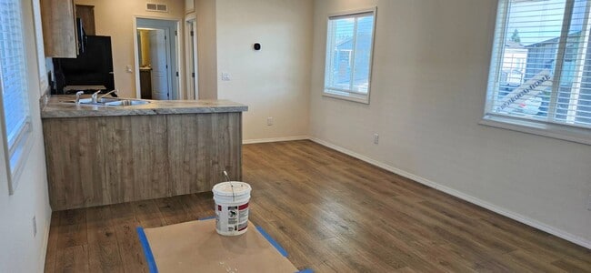 Building Photo - 5510 Clark Rd