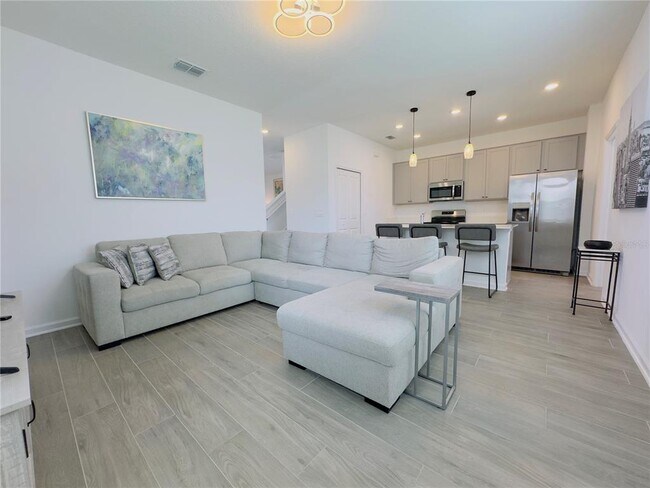 Building Photo - 6104 Park Promenade Way