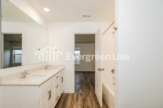 Building Photo - 2451 W Pollinator Dr