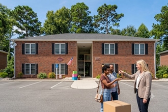 Building Photo - 3687 Clay Pond Rd
