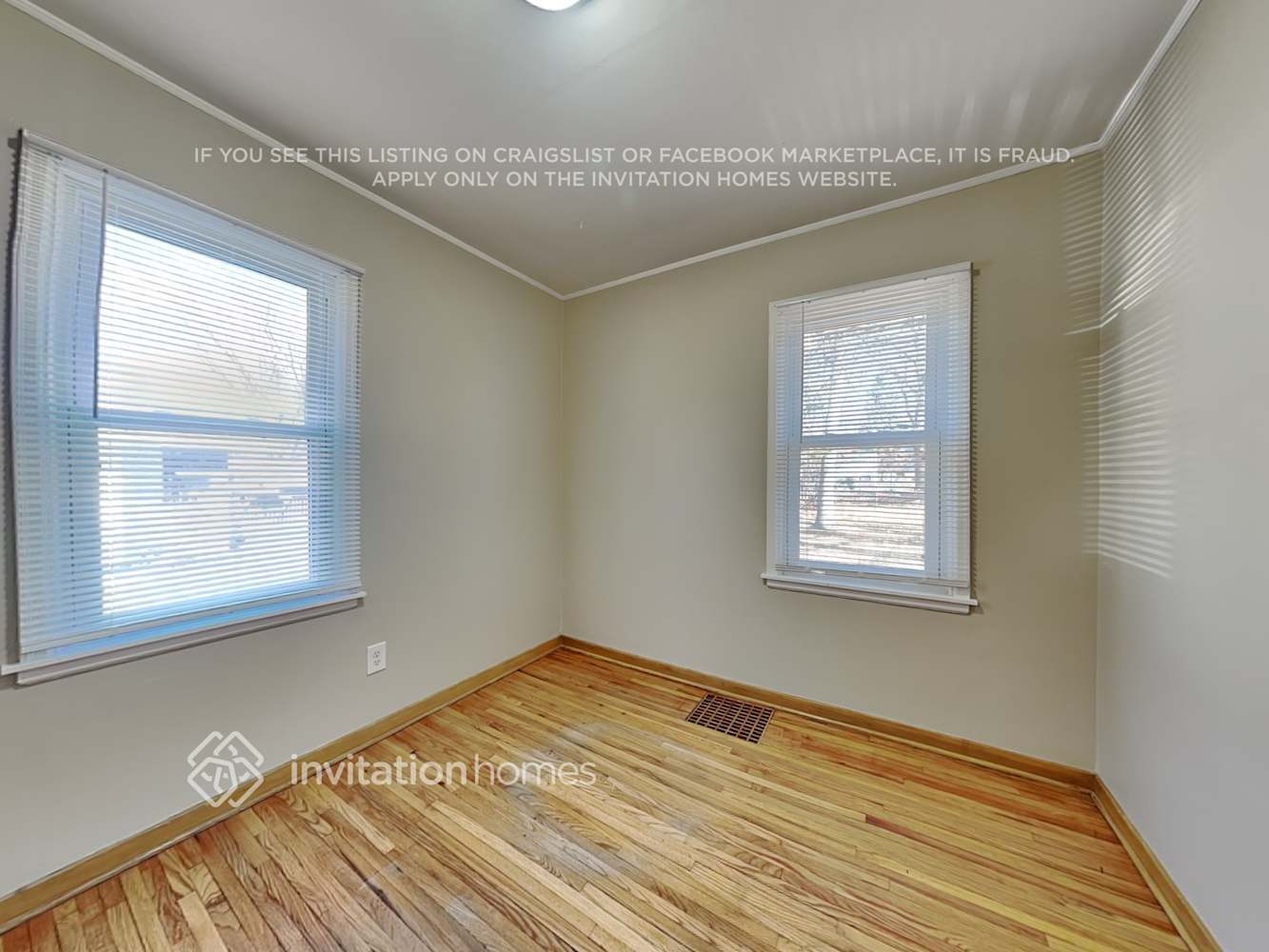 Building Photo - 6709 Channel Rd NE