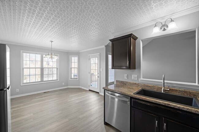 Building Photo - 1351 Francesca Drive