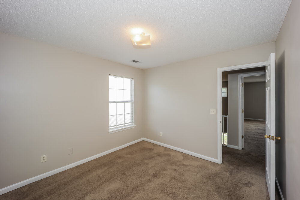 Building Photo - 2222 Tuley Dr