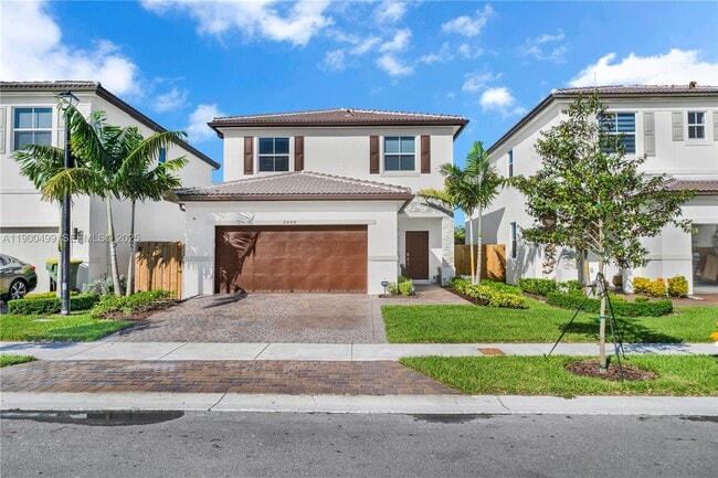 Building Photo - 2444 SE 24th Ave