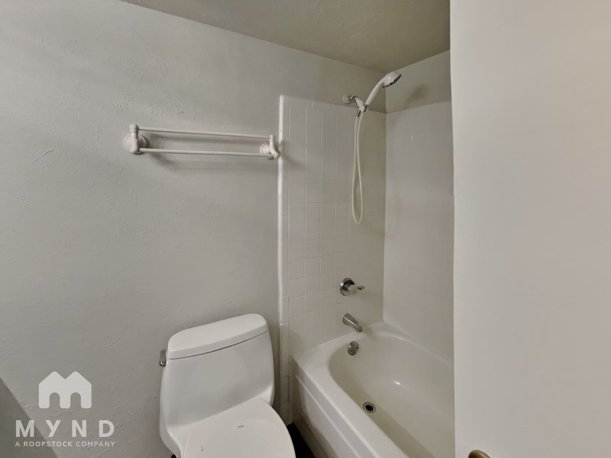 Building Photo - 4559 Sugar Bush Ct