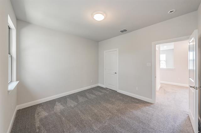 Building Photo - 241 Gardenia Dr