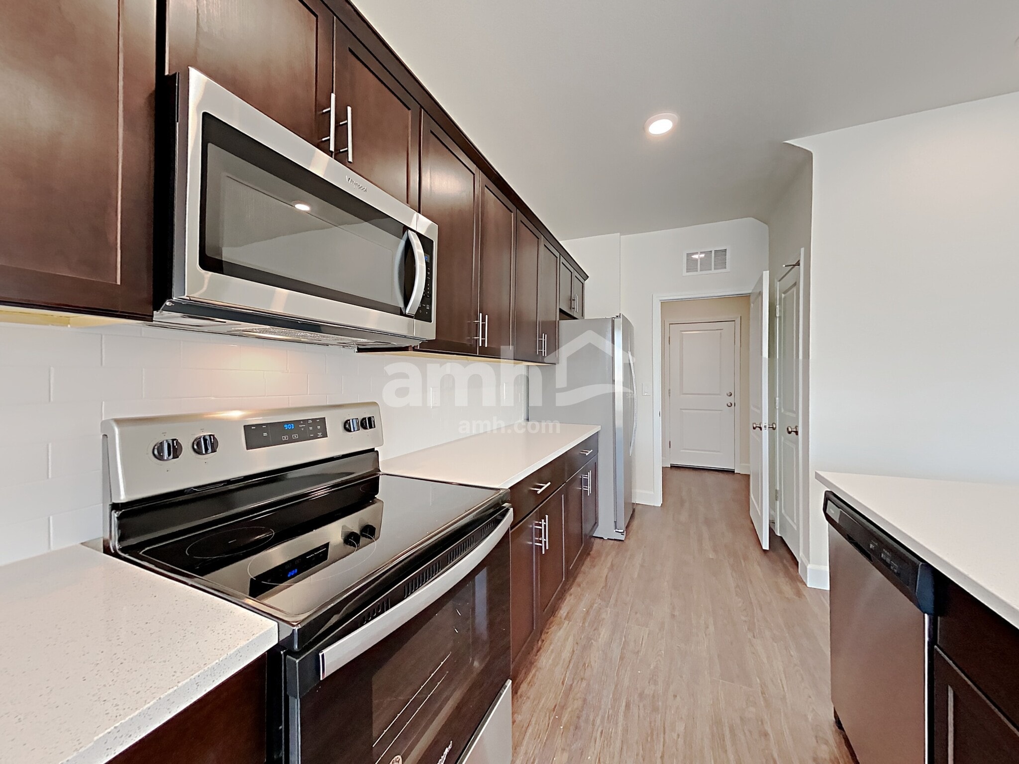 Building Photo - 1717 Viaggio Ave