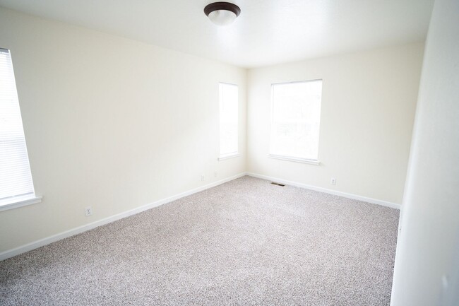 Building Photo - 2970 Janes Creek Dr