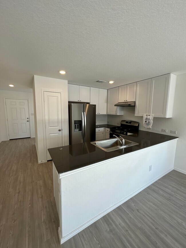 Building Photo - 5974 Companion Lp