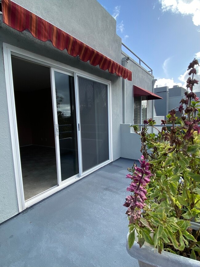 Building Photo - 27783 Zircon