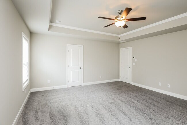 Building Photo - 3327 BRYANT Mdws Cir