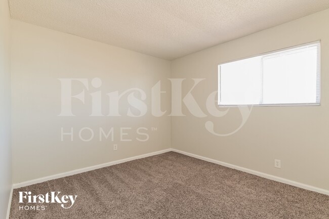 Building Photo - 208 Valley Forge Ave