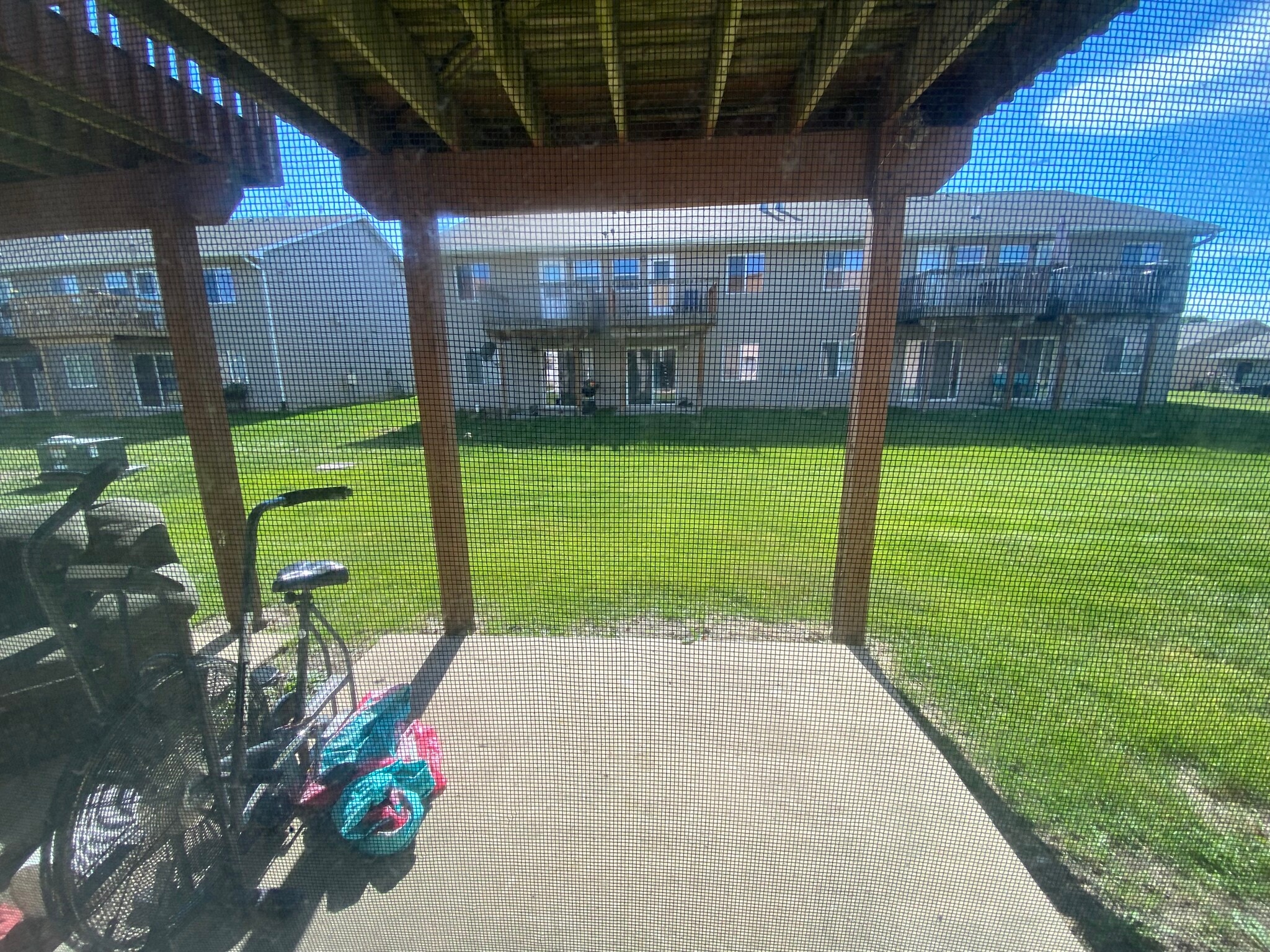 Building Photo - 1455 Easton Ln